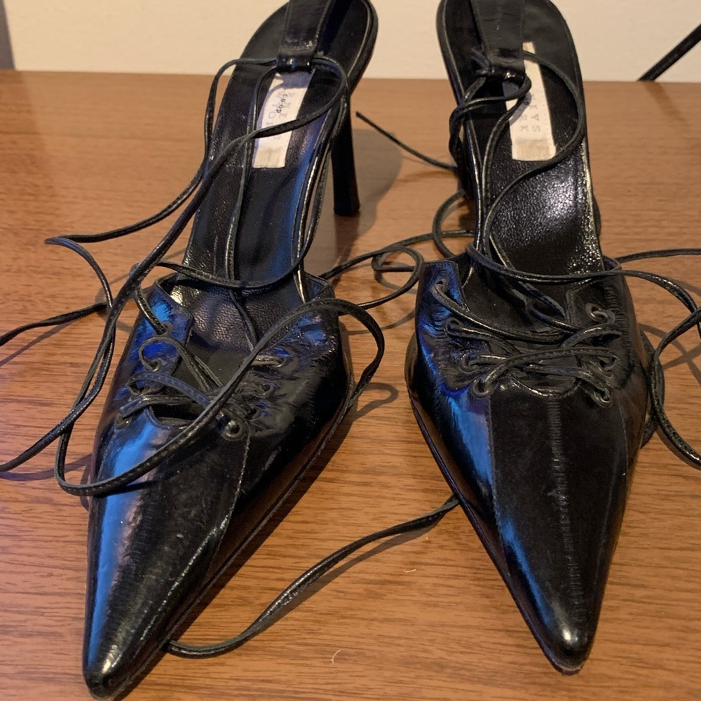 Lace up pointy shoes